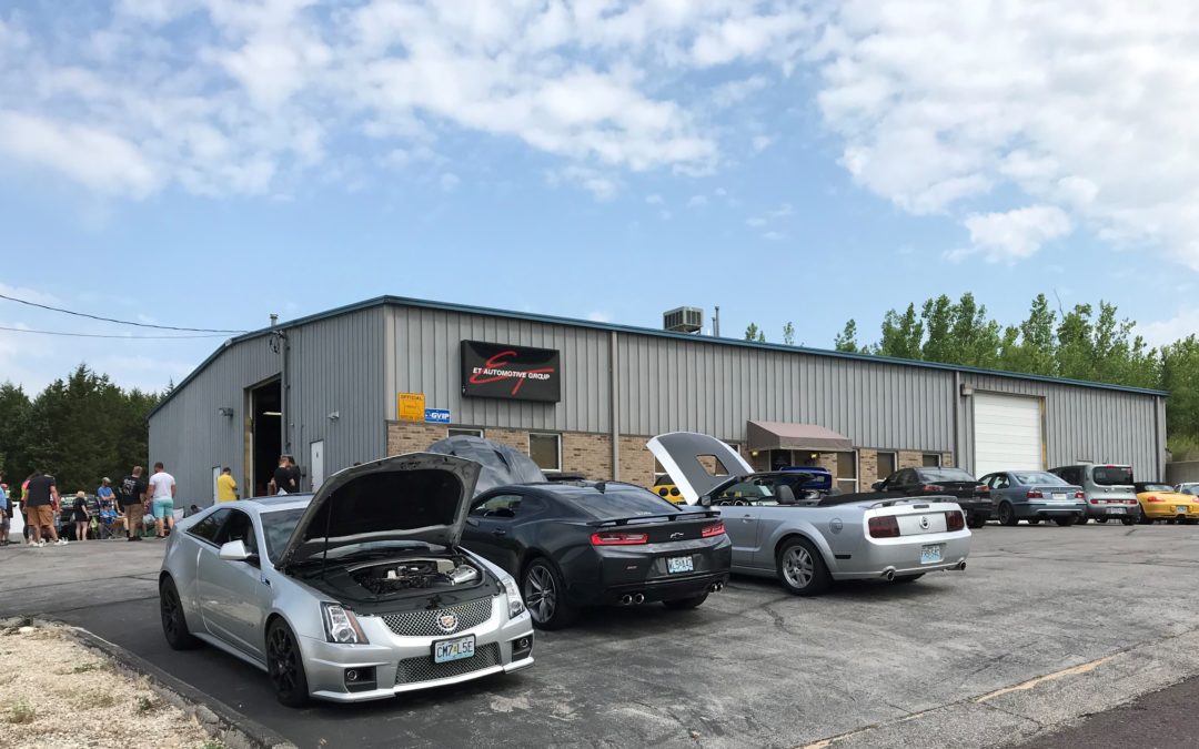 Where to car race in St. Louis. Our favorite racetracks & sportscar meet-up events