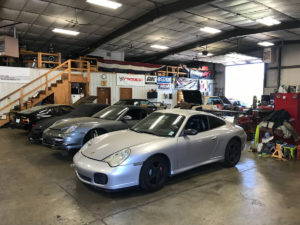 porsche mechanic - specialized car tuning at ET Tuning